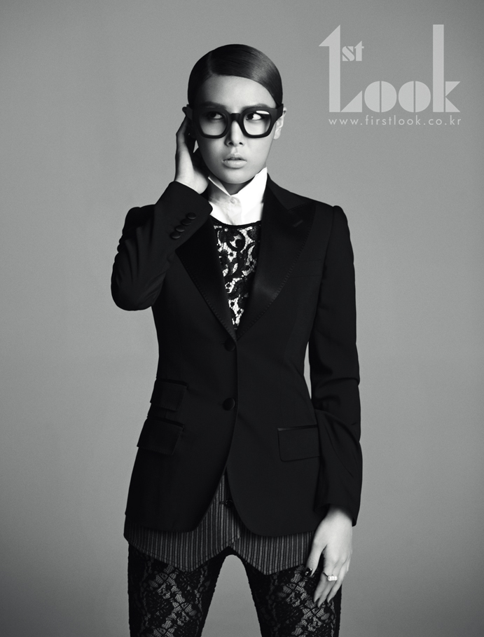 YUBIN 1ST LOOK