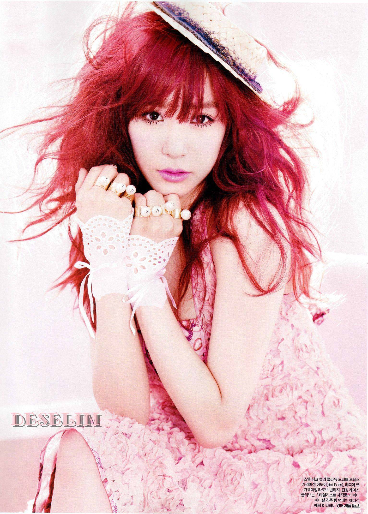 Girls Generation Tiffany side hat