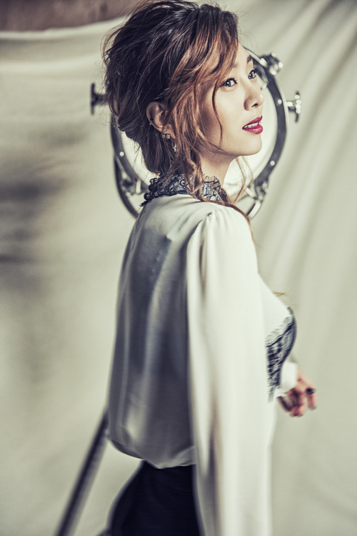 G.NA - bnt International November 2013 o