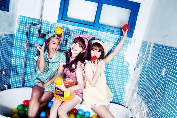 tiny-g-ice-baby-group-photo